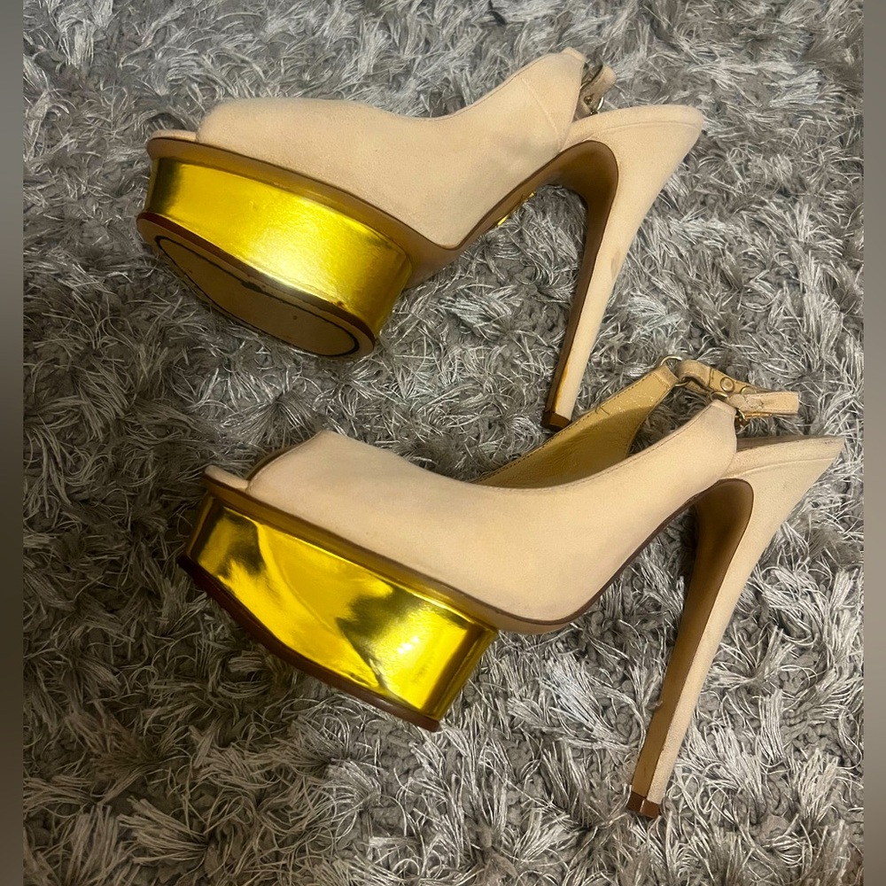 Charlotte Olympia Cream Gold Platform Heels size 8-8.5